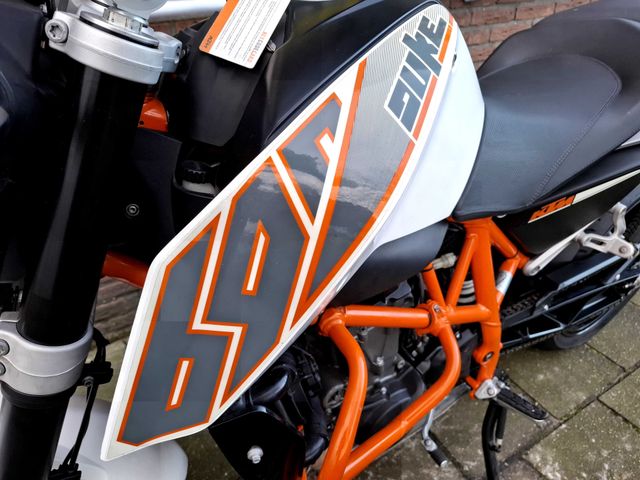 ktm - 690-duke