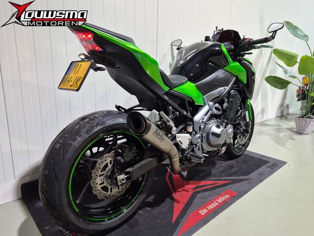 kawasaki - z900