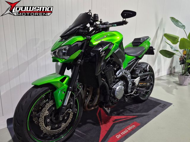 kawasaki - z900