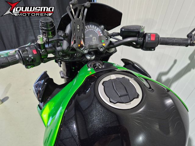 kawasaki - z900