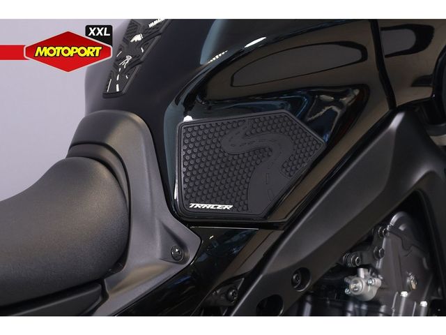 yamaha - tracer-9