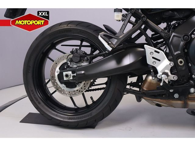 yamaha - tracer-9