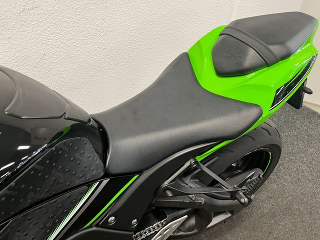 kawasaki - zx-10r-ninja