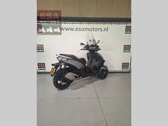 piaggio - mp3-300-lt-yourban