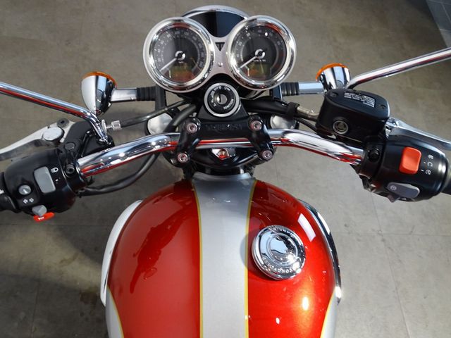 triumph - bonneville-t-120