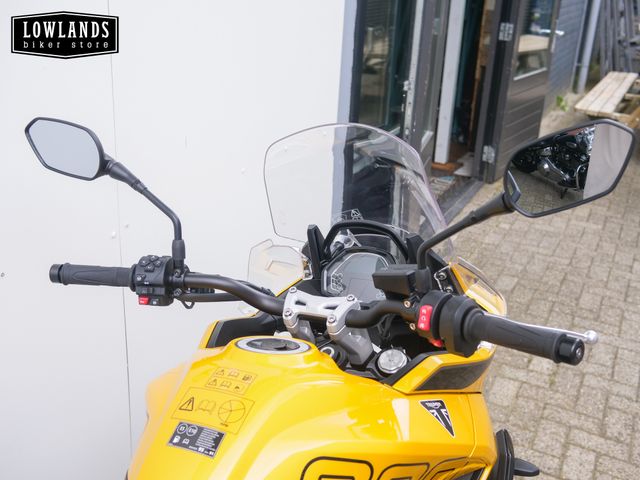 triumph - tiger-800-sport
