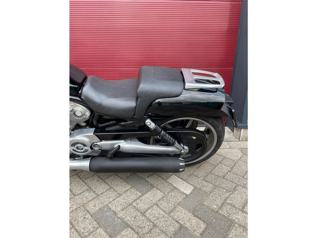 harley-davidson - v-rod-muscle-vrscf