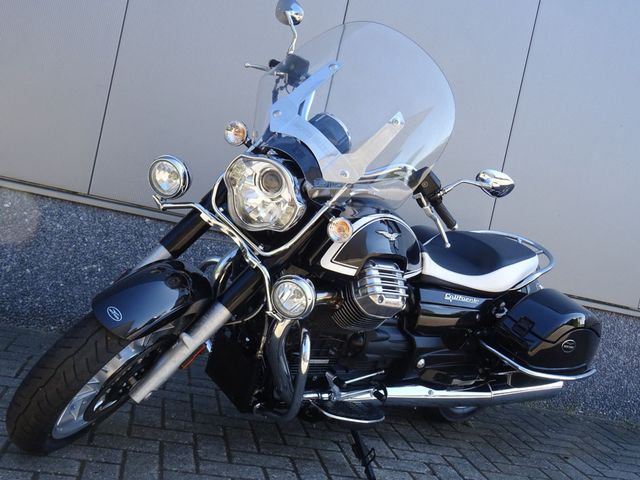 moto-guzzi - california-1400-touring