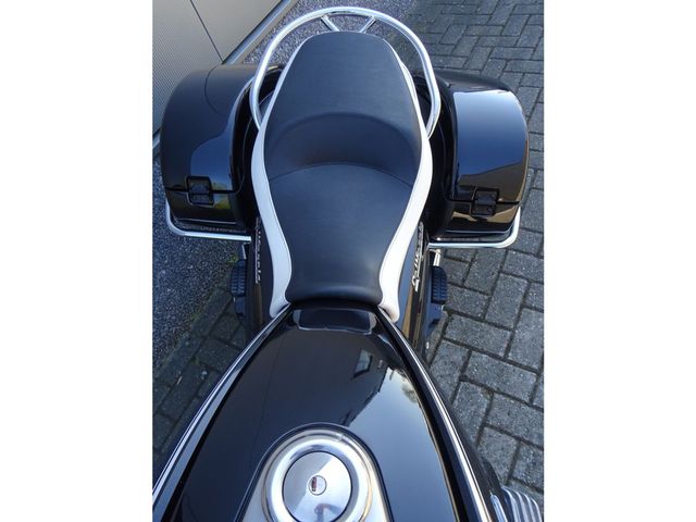 moto-guzzi - california-1400-touring