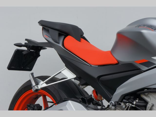 aprilia - tuono-660