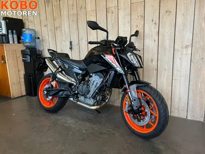 KTM 790 DUKE – foto 2