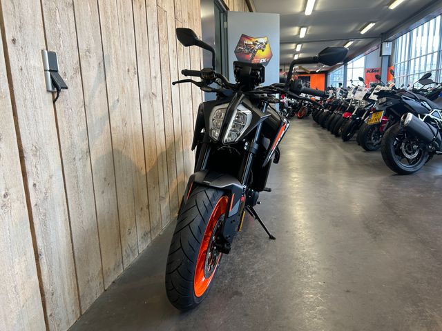 ktm - 790-duke