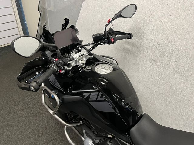 bmw - f-750-gs