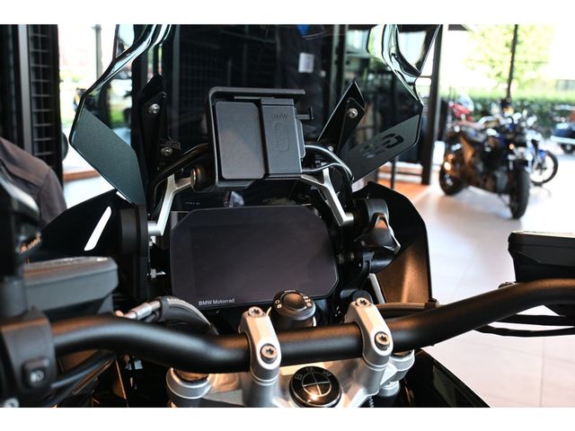 bmw - r-1250-gs-triple-black