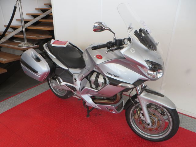 moto-guzzi - norge-gt-abs