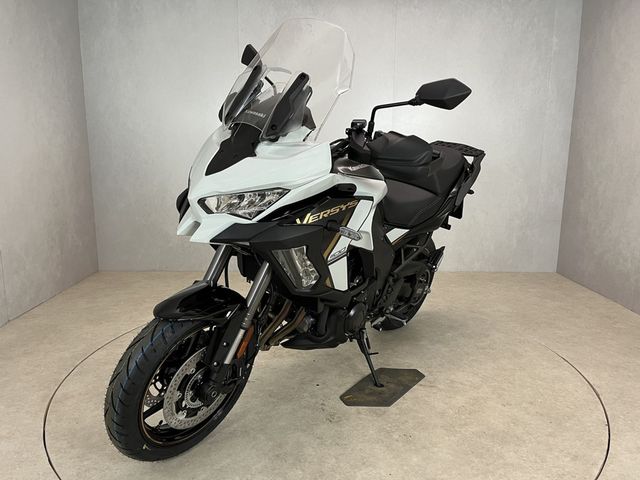 kawasaki - versys-1100-se
