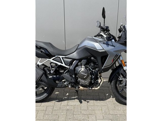 suzuki - v-strom-800