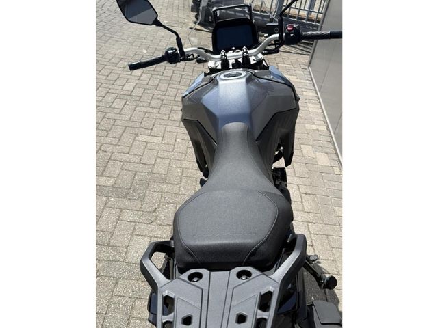 suzuki - v-strom-800