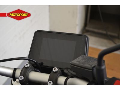 YAMAHA MT 07 – foto 4