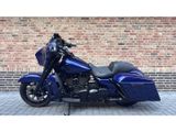 HARLEY-DAVIDSON STREET GLIDE CVO