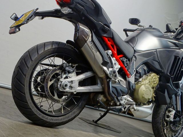 ducati - multistrada-v4-s