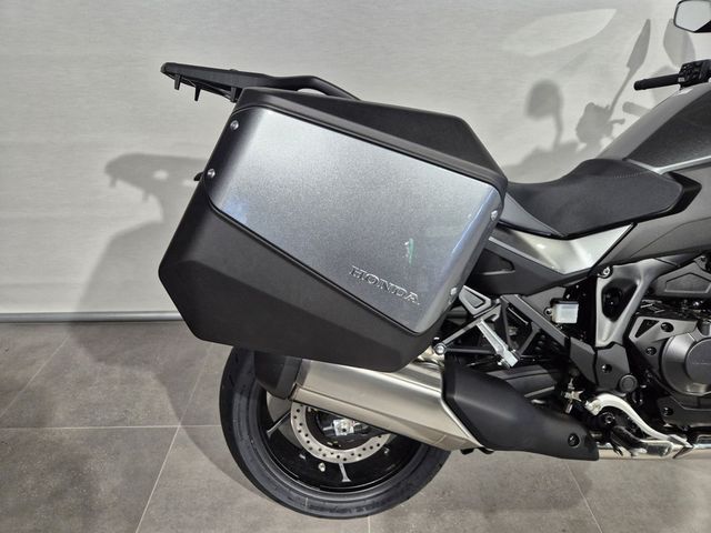 honda - nt-1100