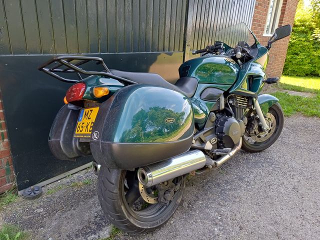 triumph - sprint-executive