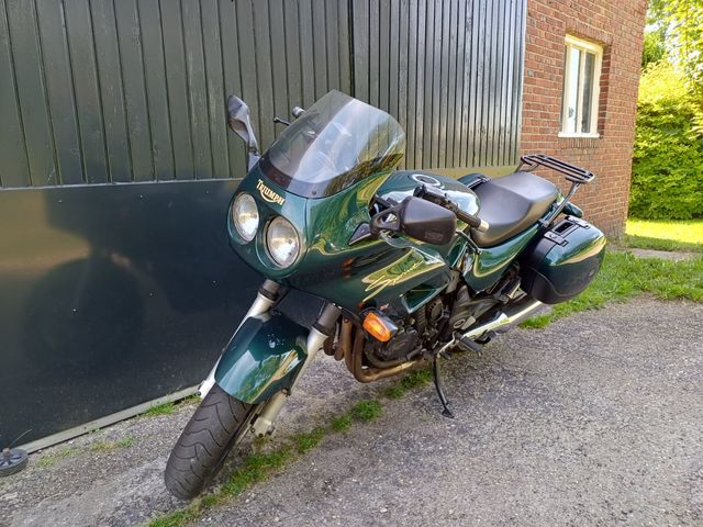 triumph - sprint-executive