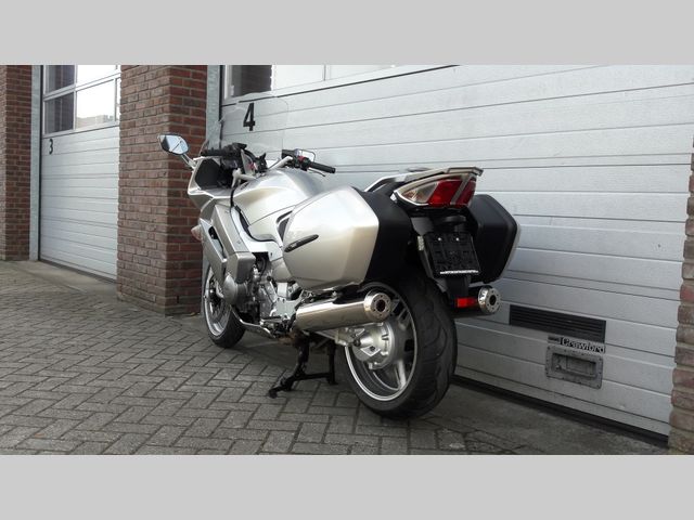 yamaha - fjr-1300-a