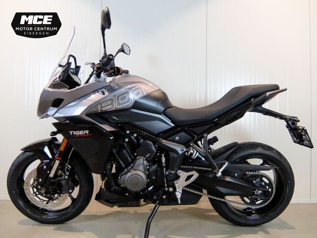 triumph - tiger-800-sport