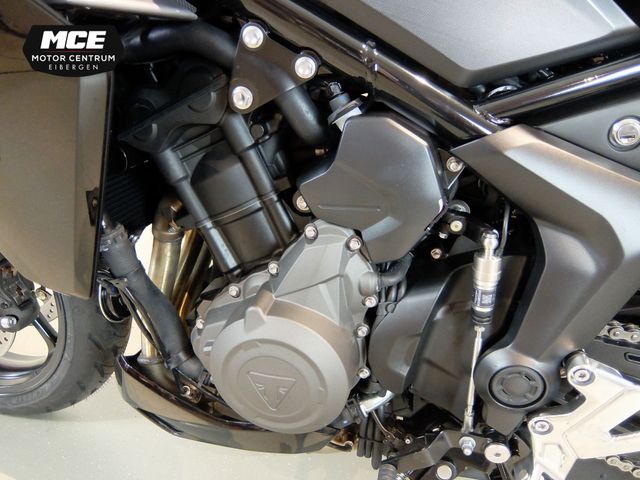 triumph - tiger-800-sport