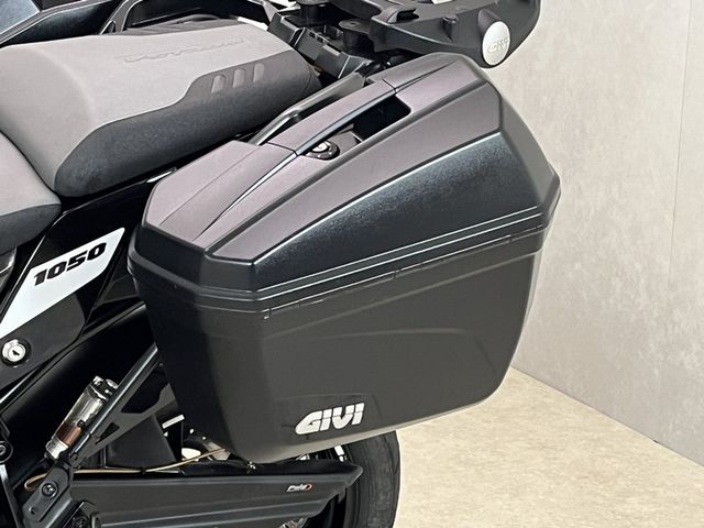 suzuki - v-strom-1050