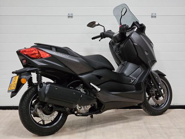 yamaha - x-max-300-abs