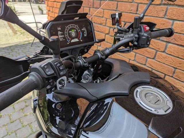 yamaha - tracer-9-gt--