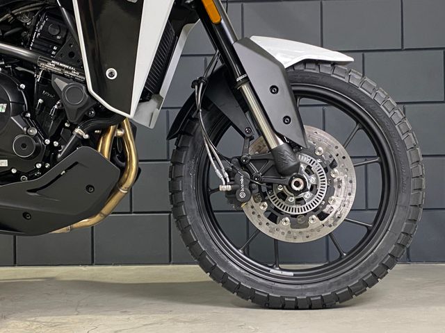 moto-morini - x-cape
