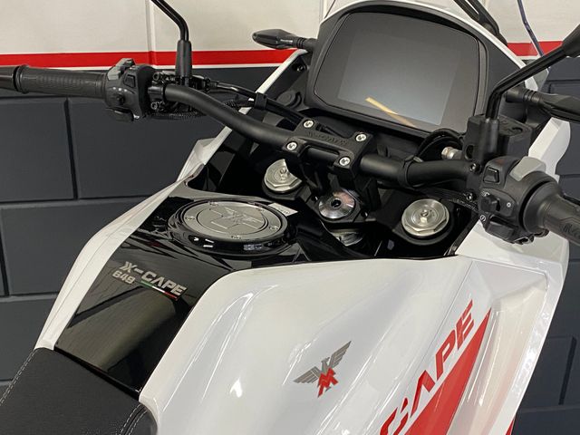 moto-morini - x-cape