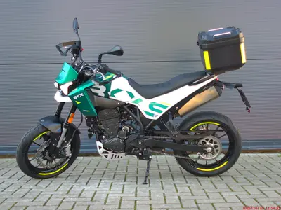 BENELLI BKX 300 S – foto 4