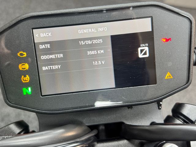 ktm - 790-duke-l