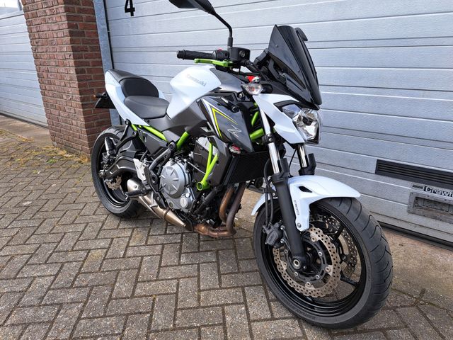 kawasaki - z650-abs