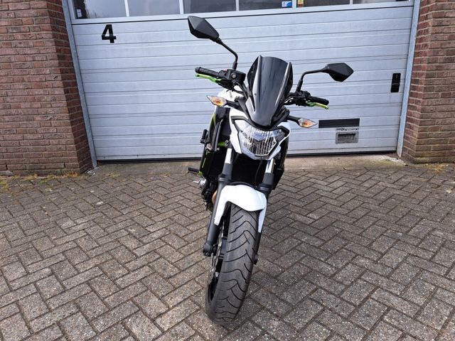 kawasaki - z650-abs