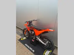 KTM 250 SX-F 2026 nieuw – foto 13 van 14