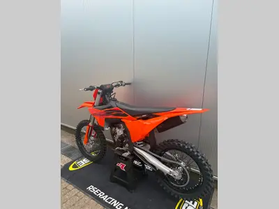 KTM 250 SX-F – foto 4