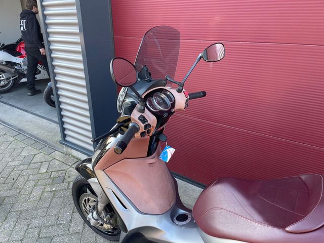 piaggio - beverly-350-sport-abs