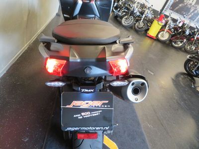 YAMAHA XP 530 T-MAX – foto 4