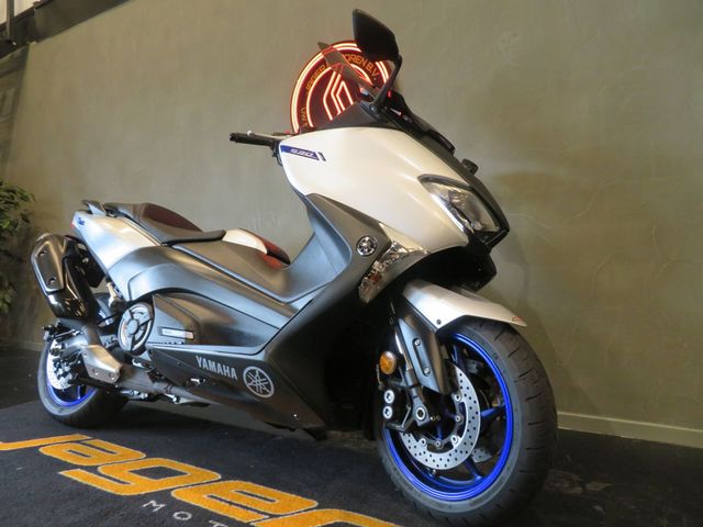 yamaha - xp-530-t-max