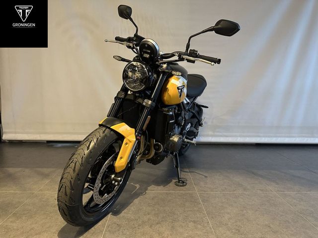 triumph - trident-660