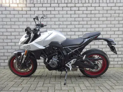 SUZUKI GSX-8S – foto 2