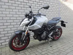 Suzuki GSX-8S 2025 nieuw – foto 6 van 9
