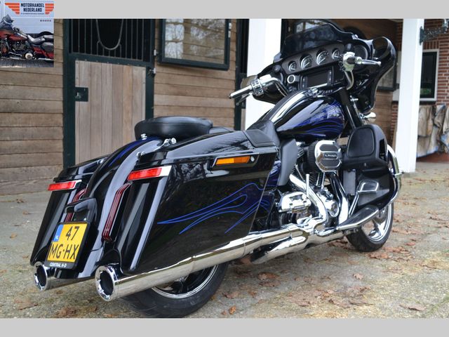 harley-davidson - cvo-street-glide