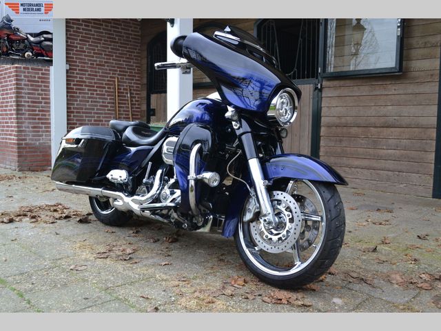 harley-davidson - cvo-street-glide